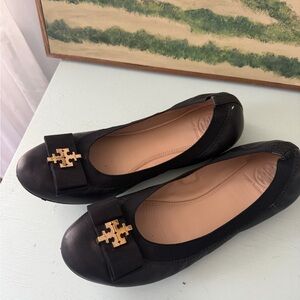 Tory Burch Leather Gold Grosgrain Bow Sedgwick Ballet Flats Black Size 9